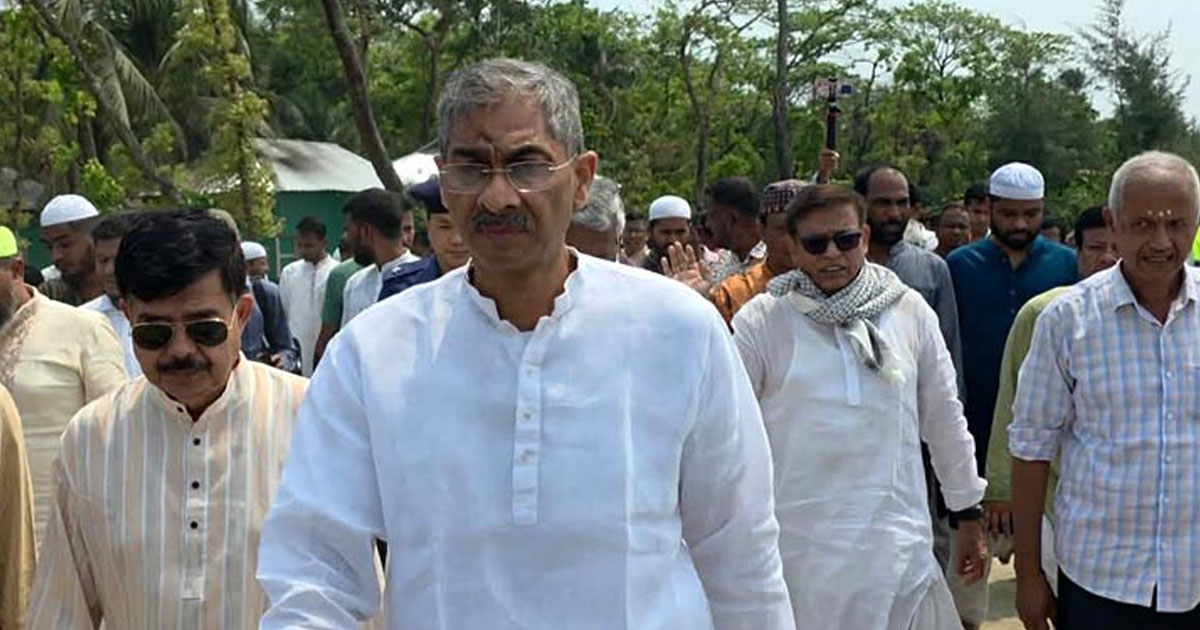 মেঘনার ভাঙনে বাড়িঘর হারানো মানুষের পাশে থাকবে সরকার: পানিসম্পদমন্ত্রী