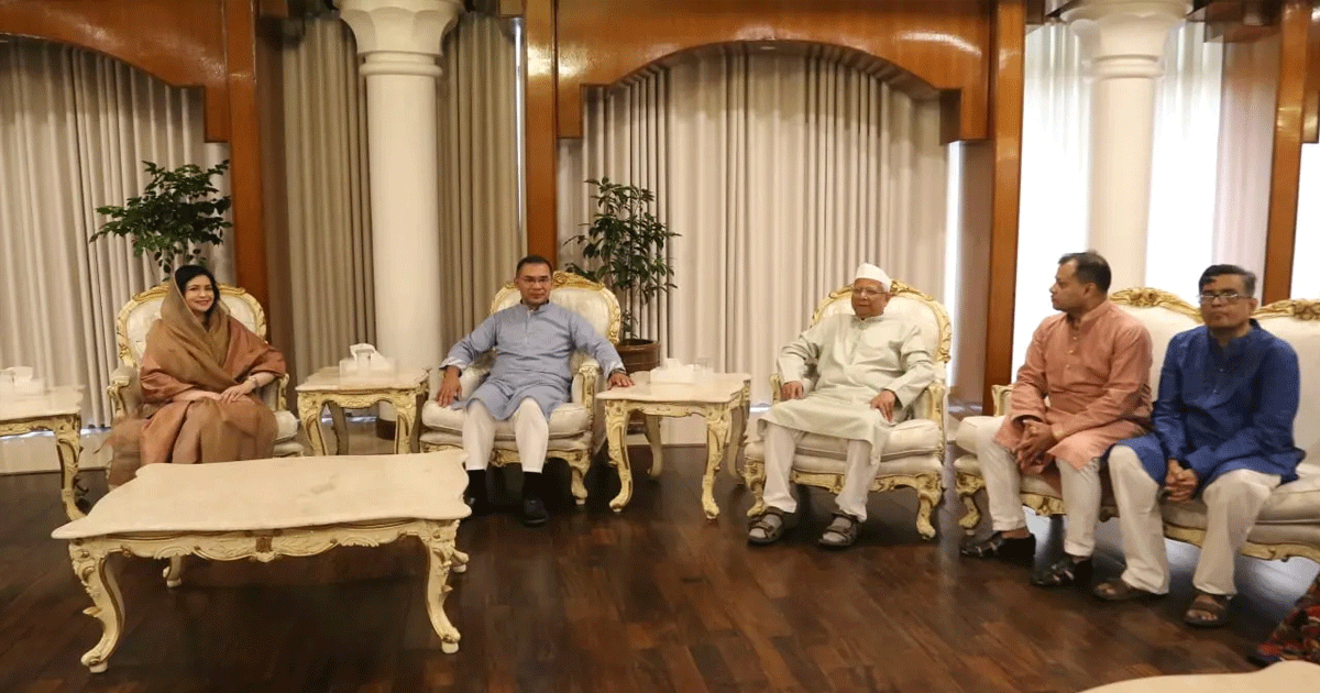 প্রধানমন্ত্রীর সঙ্গে সাবেক প্রধান উপদেষ্টার ঈদ শুভেচ্ছা বিনিময়