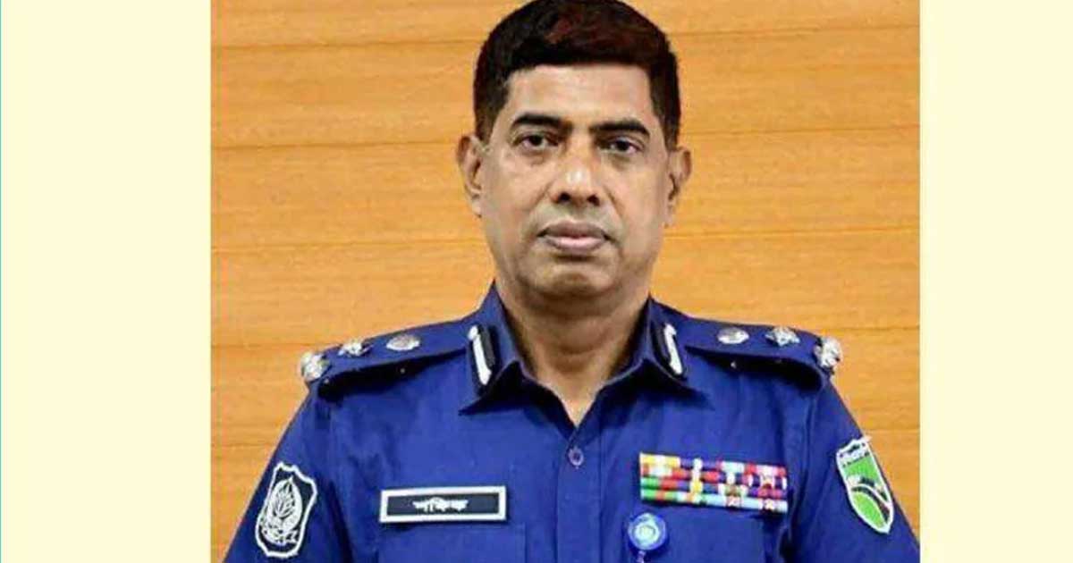 হাদি হত্যা মামলার আসামিদের দেশে ফেরাতে যোগাযোগ চলছে: ডিবি প্রধান