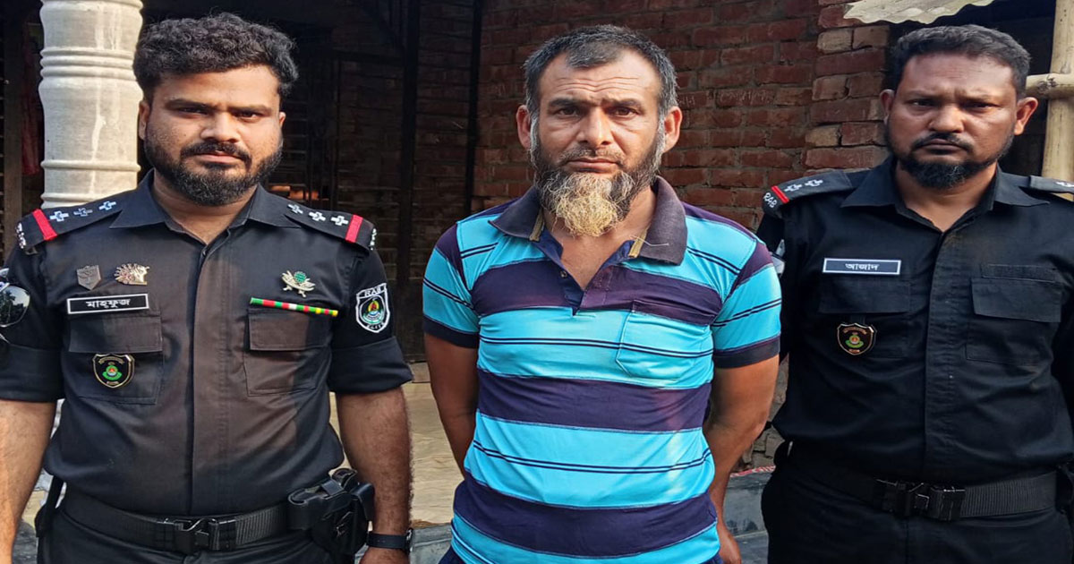 নড়াইলে পাম্প ম্যানেজার হত্যার আসামি ট্রাক চালক গ্রেপ্তার