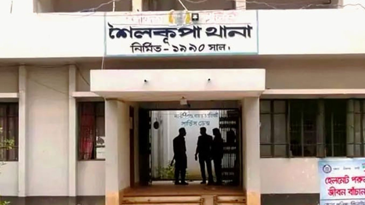 মাদক মামলার হুমকি, ২০ হাজার টাকায় রফা