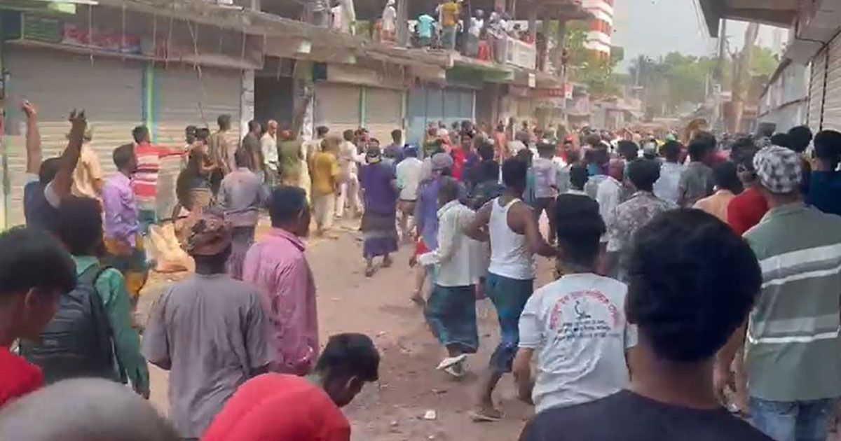 ফরিদপুরে রক্তক্ষয়ী সংঘর্ষ, পুলিশসহ আহত ২ শতাধিক