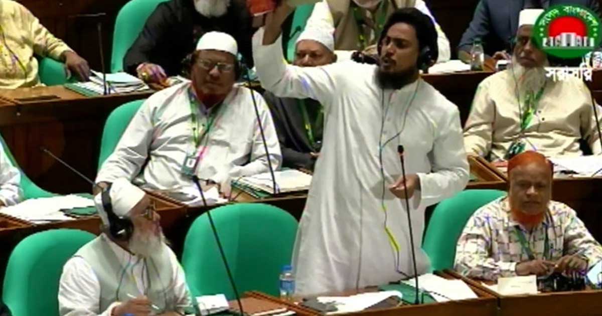 জুলাই সনদে ‘ডট’ বসিয়ে জাতির সঙ্গে প্রতারণা করা হয়েছে: আকতার হোসেন