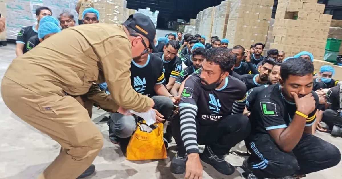 মালয়েশিয়ায় ৭৯ বাংলাদেশি শ্রমিক আটক