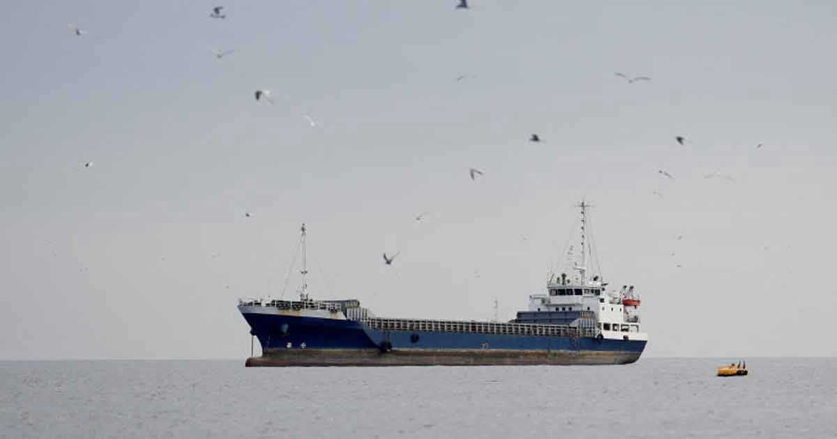 মার্কিন অবরোধের পর প্রথম ভারত থেকে দুবাইগামী জাহাজ পেরোল হরমুজ!