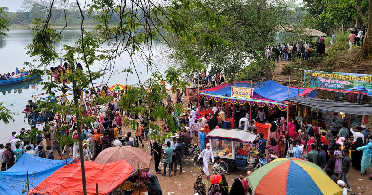 ঐতিহাসিক মহারাজার দিঘিতে তিন দিনব্যাপী বৈশাখী মেলা