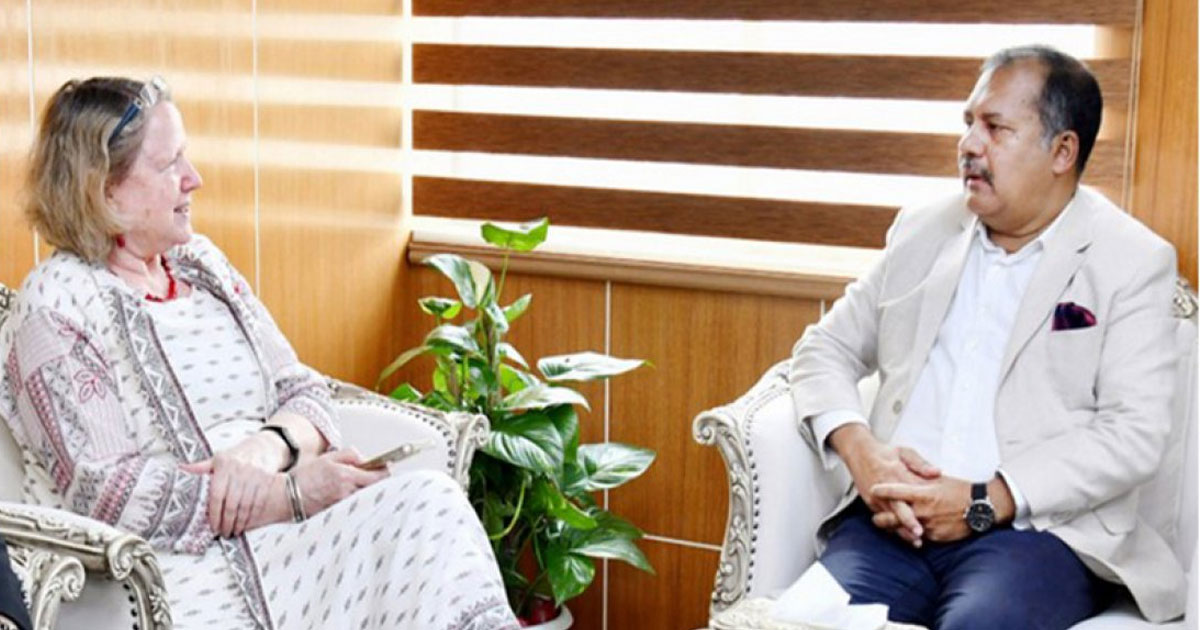 অপতথ্য ঠেকাতে ইউনেস্কোর সহযোগিতা চাইলেন তথ্যমন্ত্রী