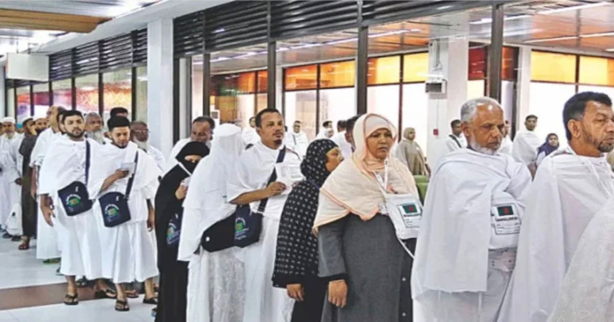 সৌদিতে পৌঁছেছেন ২৫৩৯৬ হজযাত্রী, দুই জনের মৃত্যু