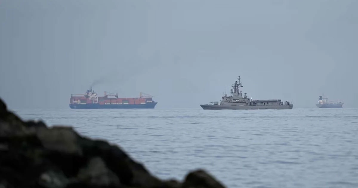 বন্ধুপ্রতিম দেশগুলোর কাছে, টোল নেবে না ইরান