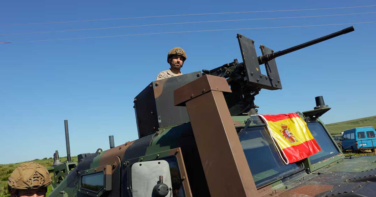 স্পেনকে ন্যাটো থেকে স্থগিতের প্রস্তাব