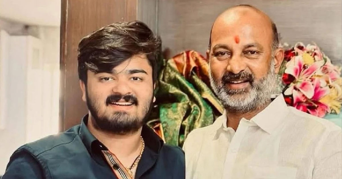 যৌন হেনস্থার অভিযোগ: ছেলেকে পুলিশে দিলেন ভারতের স্বরাষ্ট্র  প্রতিমন্ত্রী