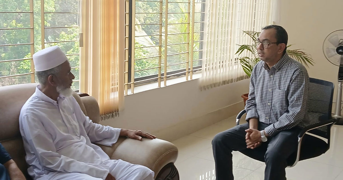 বন্দরের সংকট নিরসনে কাস্টমস কমিশনারের সঙ্গে জামায়াত নেতার বৈঠক