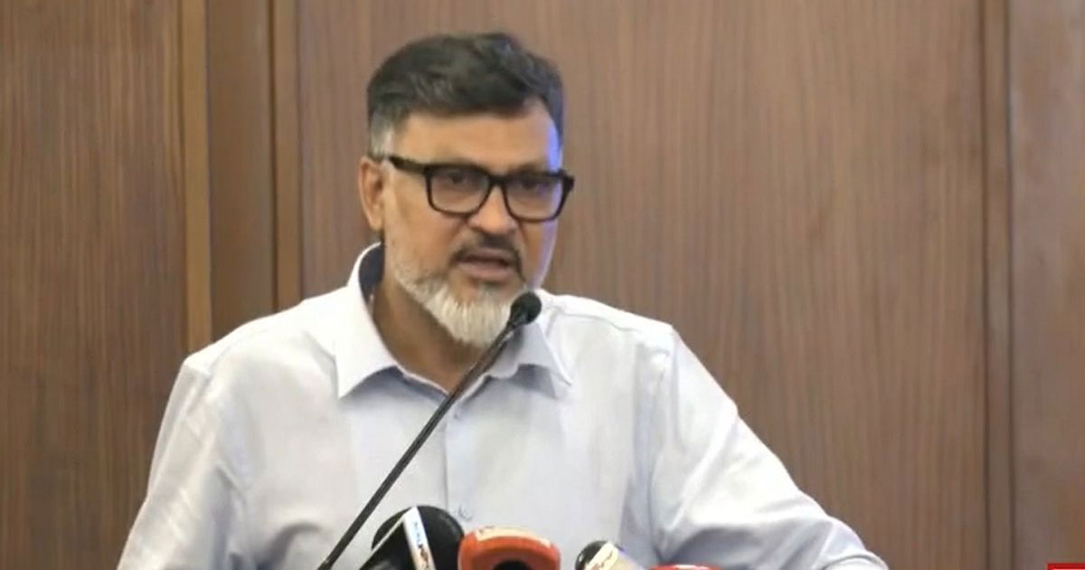 পশুহাটে নারীদের জন্য ‘পিঙ্ক টয়লেট’ নির্মাণের নির্দেশ ডিএনসিসি প্রশাসকের