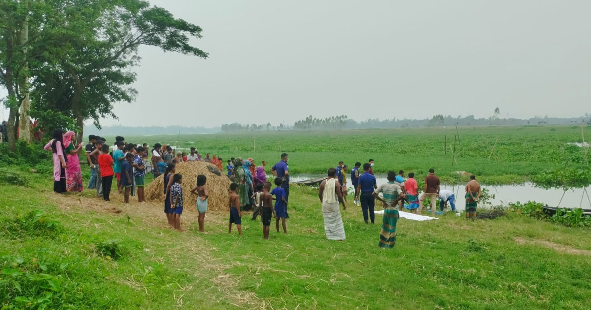 পুরাতন ব্রহ্মপুত্র নদে ভেসে এলো অজ্ঞাত নারীর লাশ