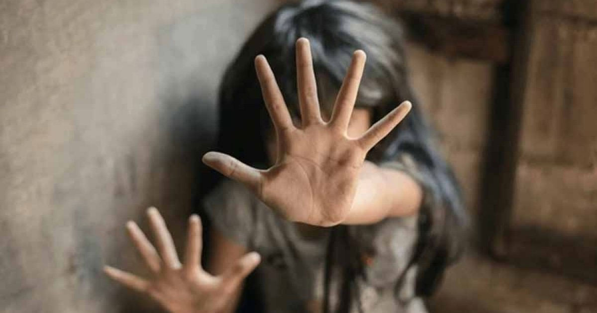 দাদু বলে ডেকে নিয়ে শিশুকে ধর্ষণের চেষ্টা