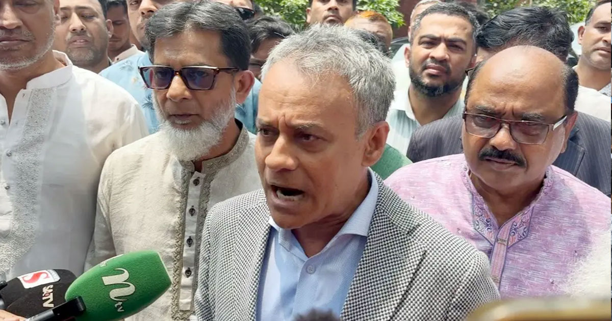 তিন দিনের মধ্যে ঈদযাত্রা স্বস্তির ও নির্বিঘ্ন করা চ্যালেঞ্জিং: সড়কমন্ত্রী