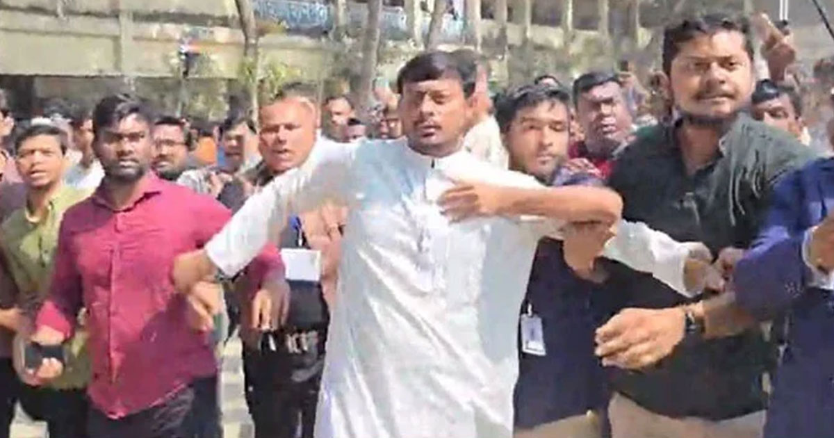 নাসীরুদ্দীন পাটওয়ারীর ওপর হামলায় ৮ জনের নাম উল্লেখ করে মামলা