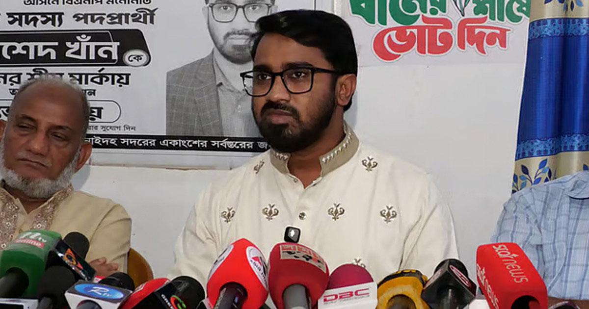 পাটওয়ারীকে জলাতঙ্ক ভ্যাকসিন নেয়ার পরামর্শ রাশেদ খানের