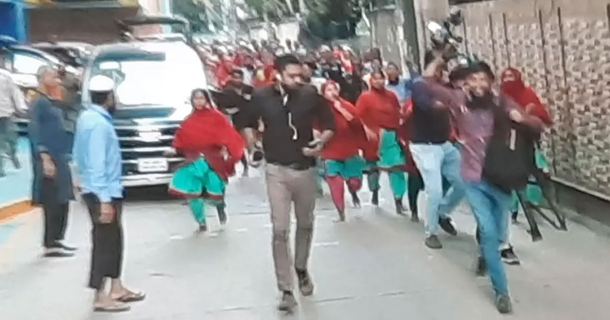 সাংবাদিকদের ওপর হামলা করেছে আদ্-দ্বীন হাসপাতালের কর্মকর্তা-কর্মচারীরা