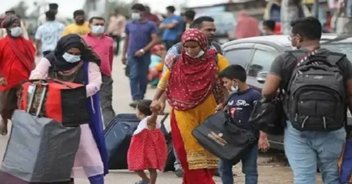 ঈদের ছুটি শেষে রাজধানীতে ফিরছেন কর্মমুখী মানুষ