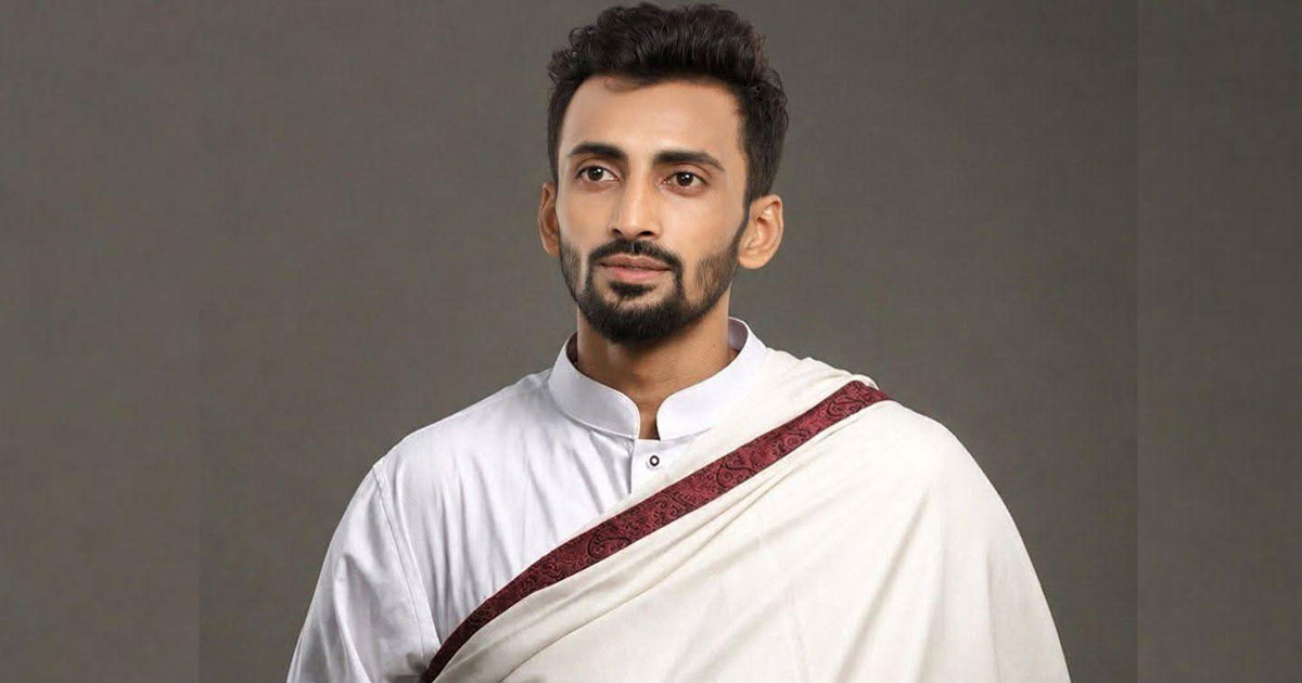 বিজয়ীদের সঙ্গে ছবি তুললেও পুরস্কারের টাকা দেননি এনসিপি নেতা
