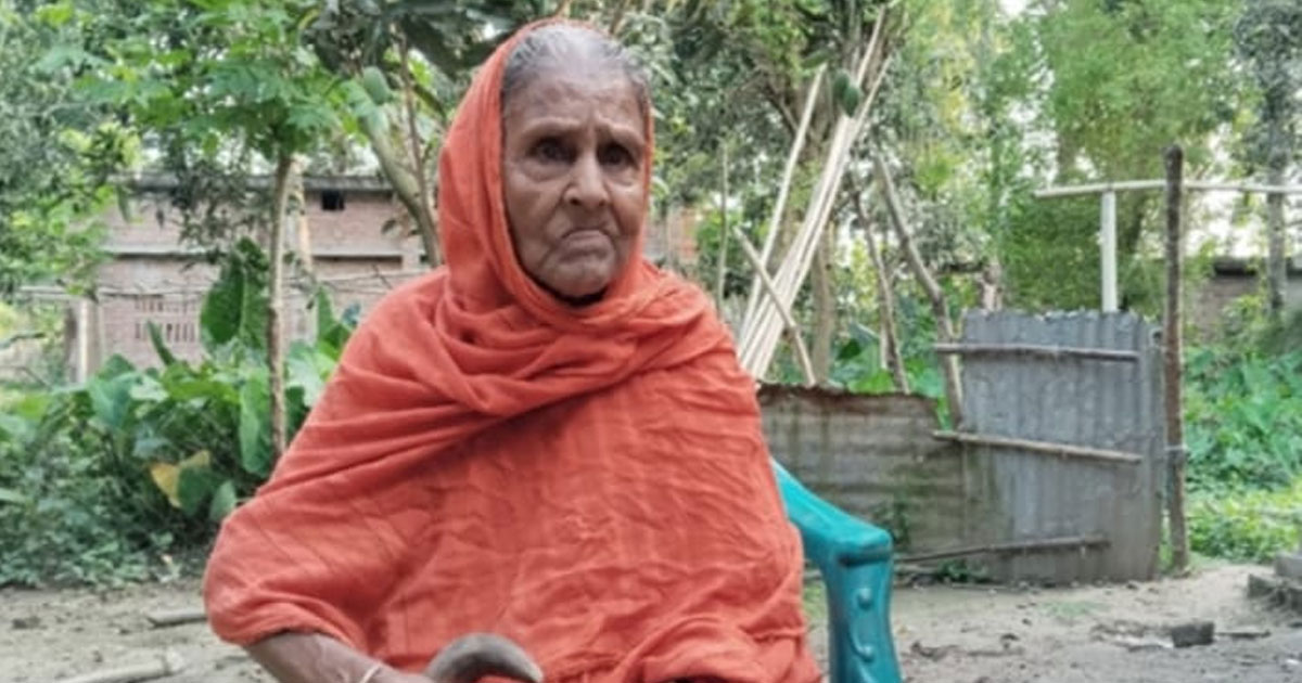 কোটচাঁদপুরে ৯১ বছর বয়সেও ভাতার কার্ড পাননি লতিফুন নেসা