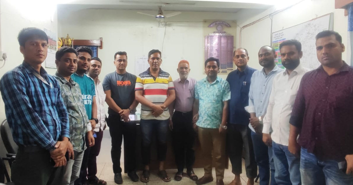 তারাকান্দায় সাংবাদিকদের সঙ্গে নবাগত ওসির মতবিনিময়