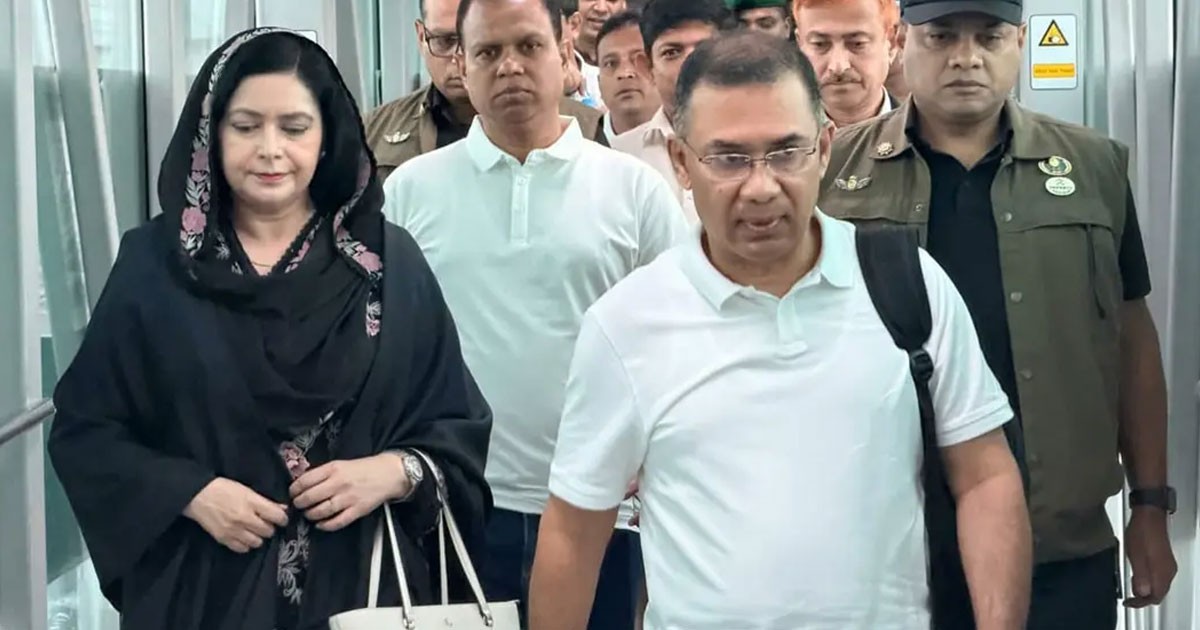 কক্সবাজার সফর শেষে ঢাকায় ফিরলেন প্রধানমন্ত্রী