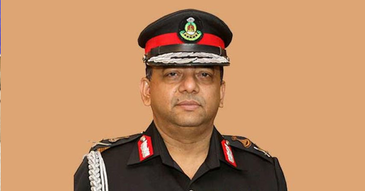 সাবেক আইজিপি বেনজীর আহমেদ দুবাইয়ে গ্রেপ্তার