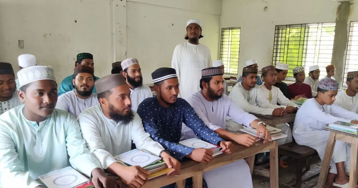 মাদ্রাসা শিক্ষকদের বেতন-ভাতা সমস্যার দ্রুত সমাধান হবে: শিক্ষা মন্ত্রণালয়