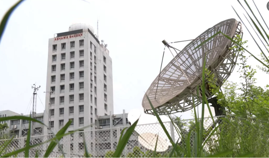 দুপুরের মধ্যে ব্যাপক ঝড়-বৃষ্টির শঙ্কা