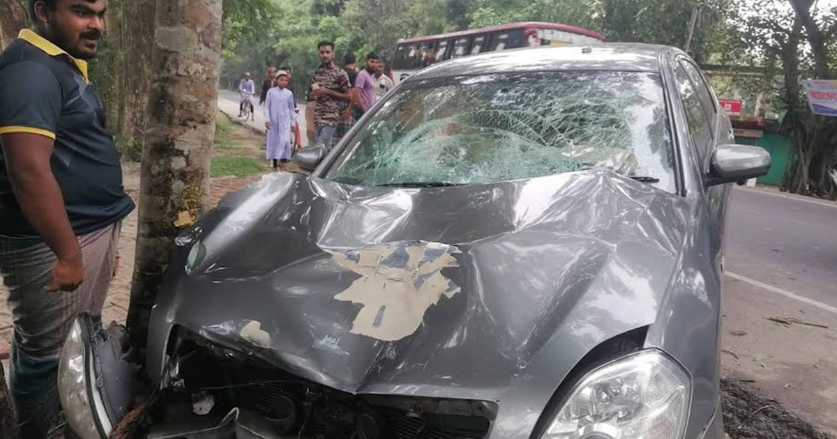 খুলনা-মাওয়া মহাসড়কে প্রাইভেট কারের ধাক্কায় নিহত ১
