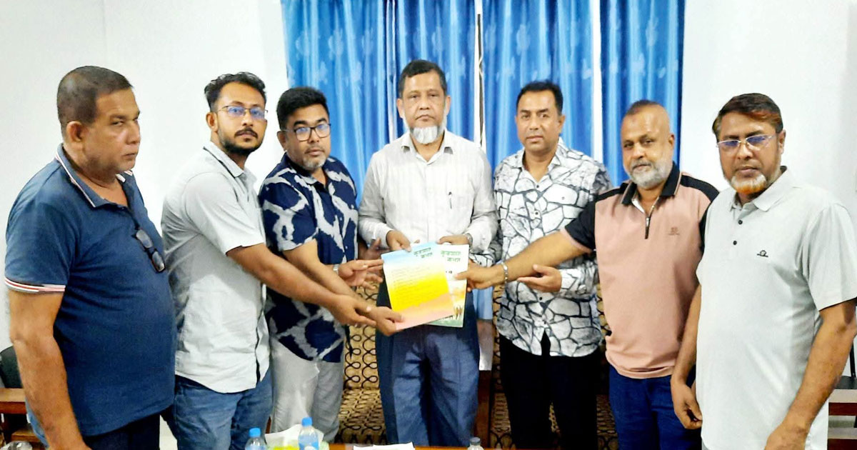 ঝিনাইদহ প্রেসক্লাবে কুরআন পাঠ আন্দোলনের আহ্বায়কের সৌজন্য সাক্ষাৎ