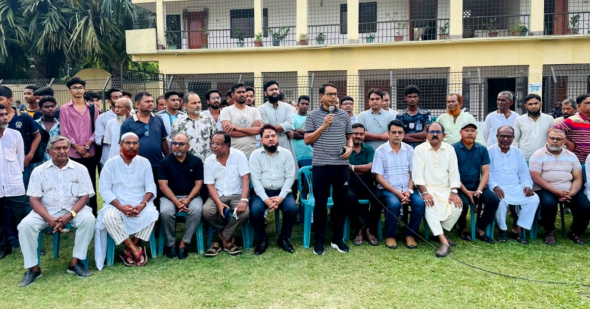 ঝিনাইদহ গোল্ডকাপ ফুটবল টুর্নামেন্ট সফল করতে দিকনির্দেশনামূলক সভা
