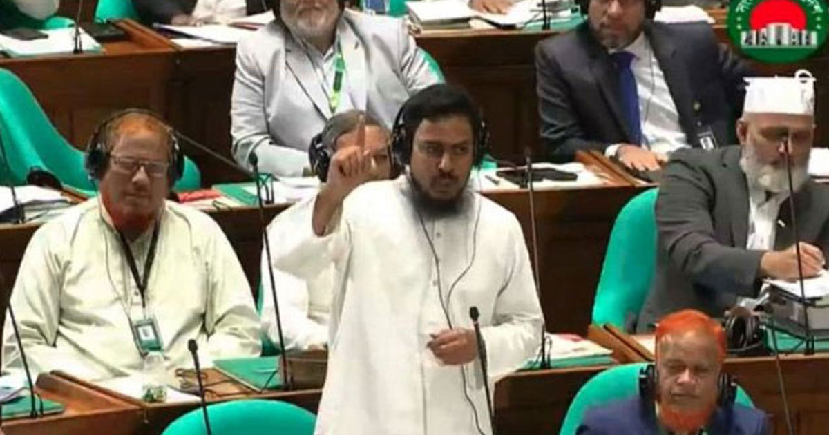 বাজেটে আয়কর বৃদ্ধি মধ্যবিত্তের মরণফাঁদ: আখতার