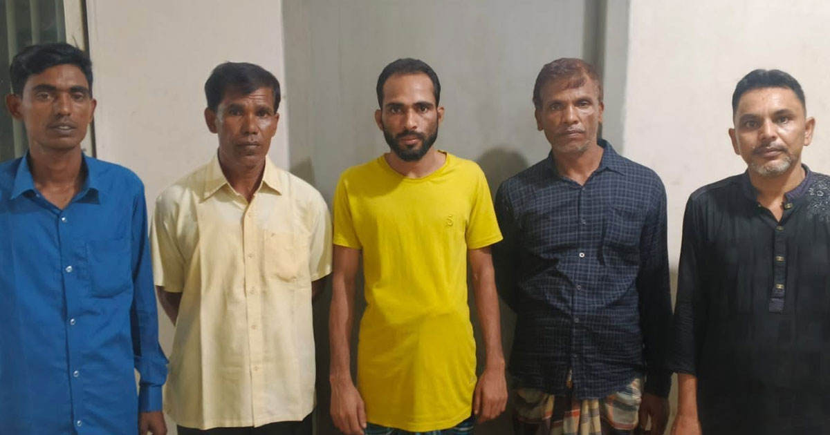 মিছিলের প্রস্তুতির সময় আ.লীগের ৫ নেতাকর্মী আটক
