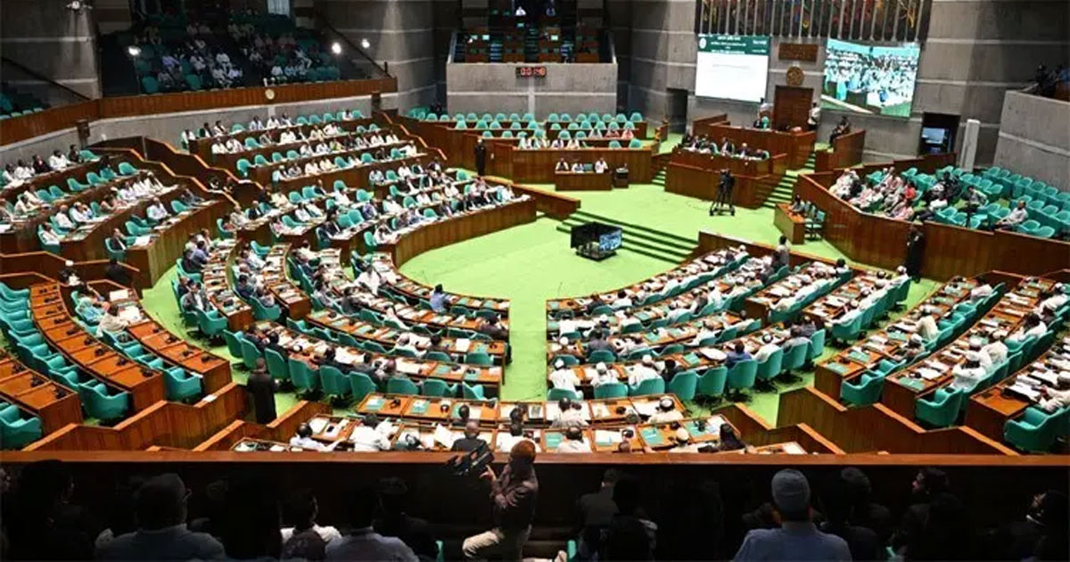 করমুক্ত আয়সীমা হচ্ছে ৪ লাখ টাকা
