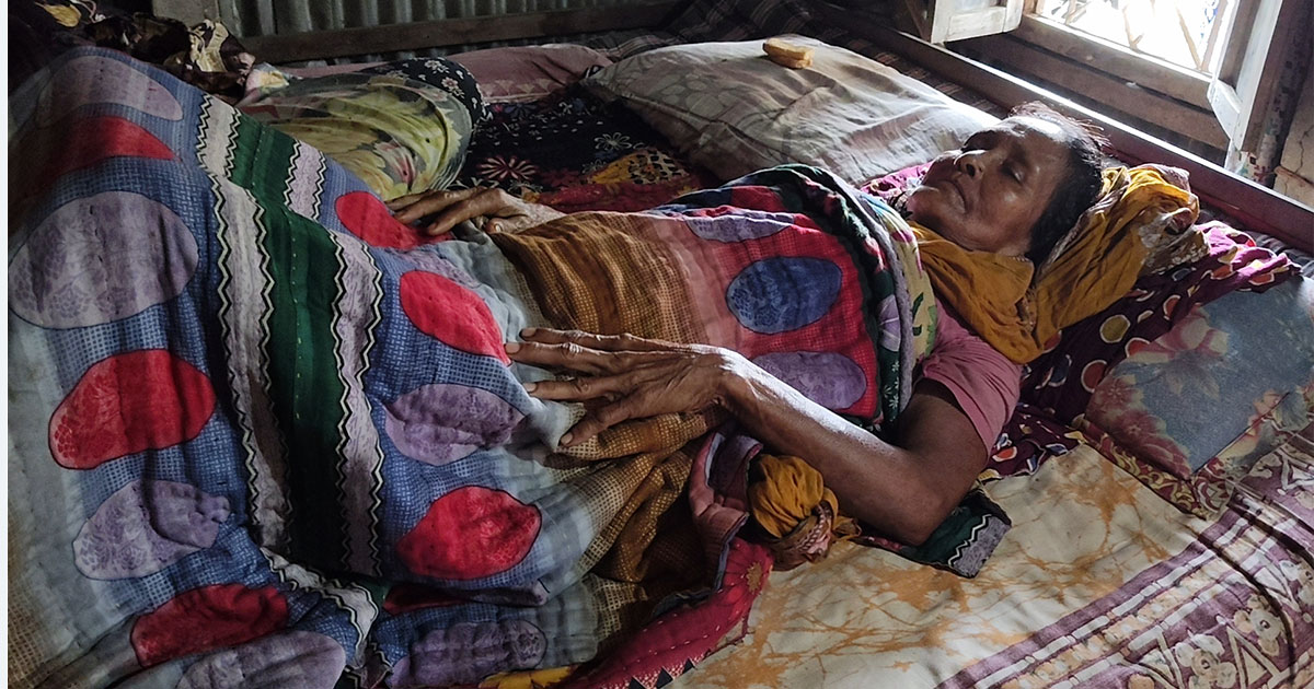 ক্ষত কাটার পর বৃদ্ধার অবস্থার অবনতি, তদন্তে পুলিশ