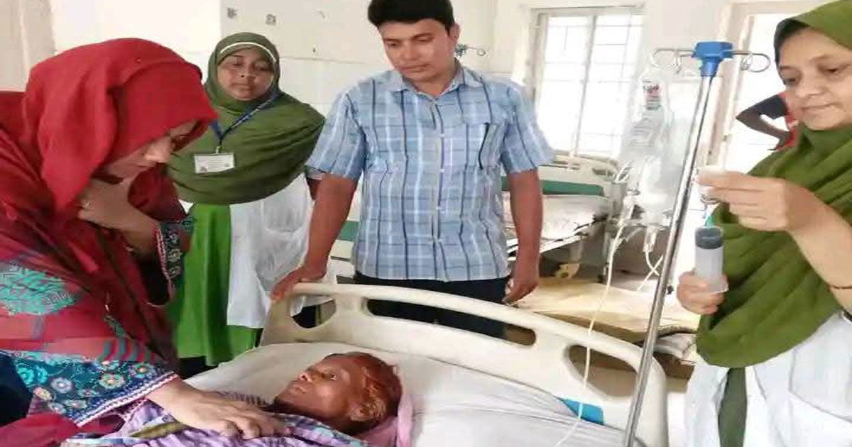দ্রুত এন্টিভেনাম প্রয়োগে মৃত্যুর মুখ থেকে ফিরলেন জয়পুরহাটের নারী