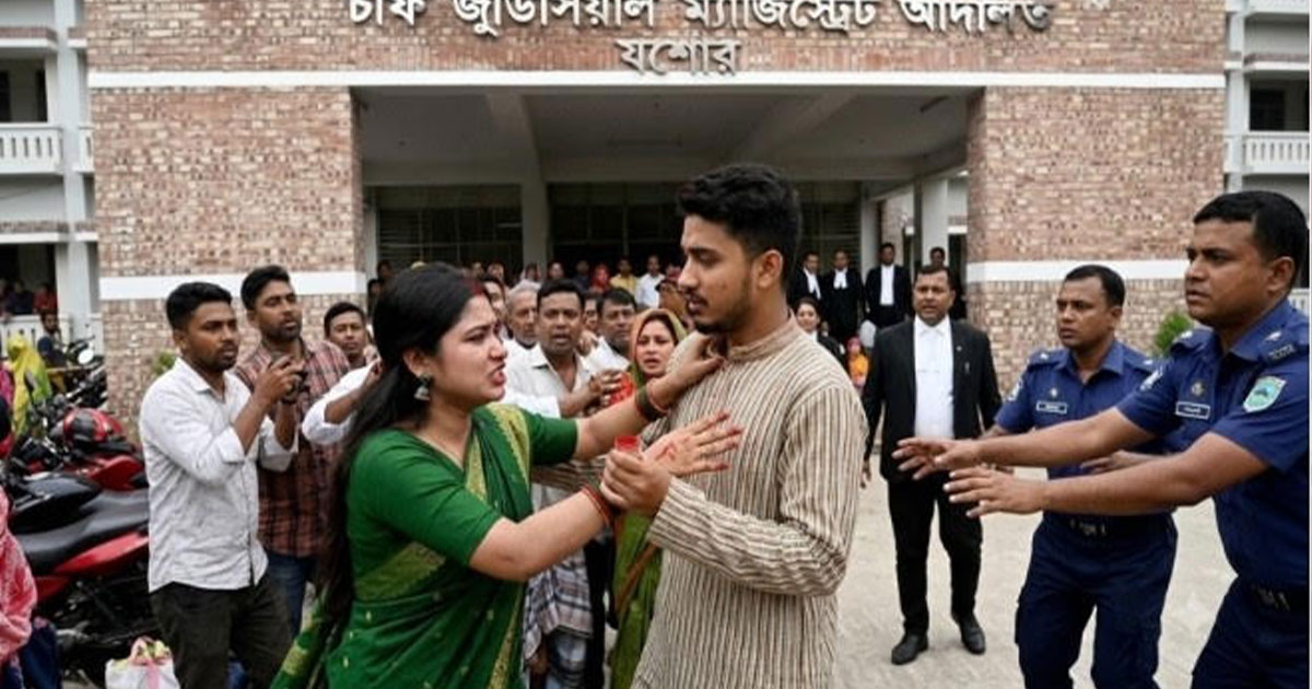 প্রেমিকার কপালে সিঁদুর পরানো নিয়ে তুলকালাম