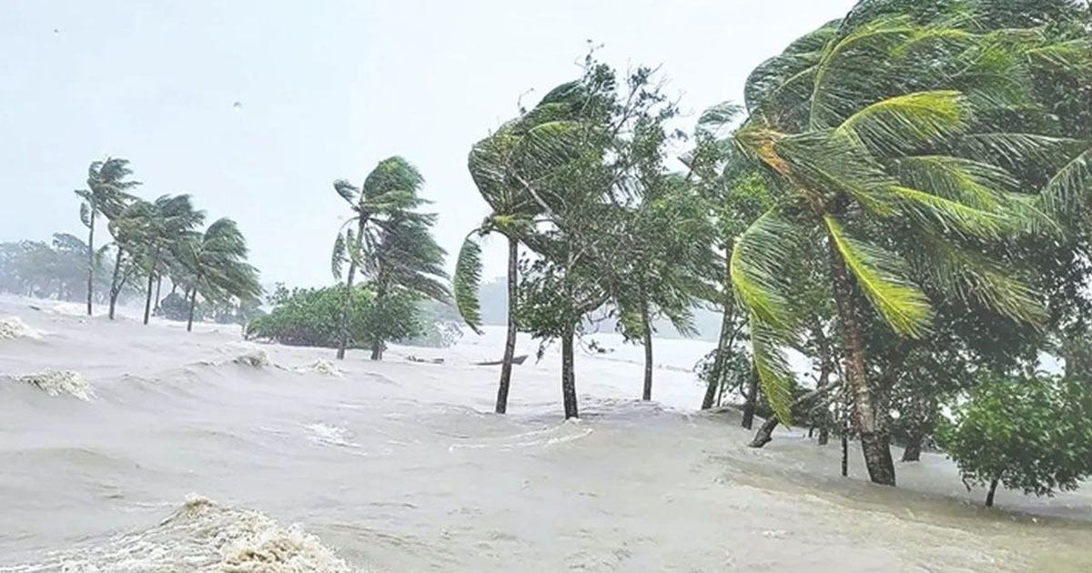 পাঁচ নদীর পানি বিপৎসীমার ওপরে, সাগরে সতর্কসংকেত
