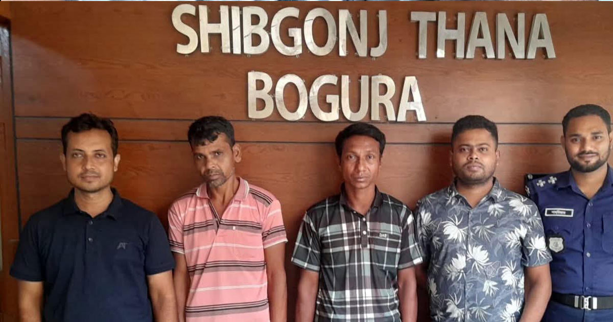 বগুড়ায় ডাকাতদের চিনে ফেলায় মিল মালিককে হত্যা, গ্রেপ্তার ২
