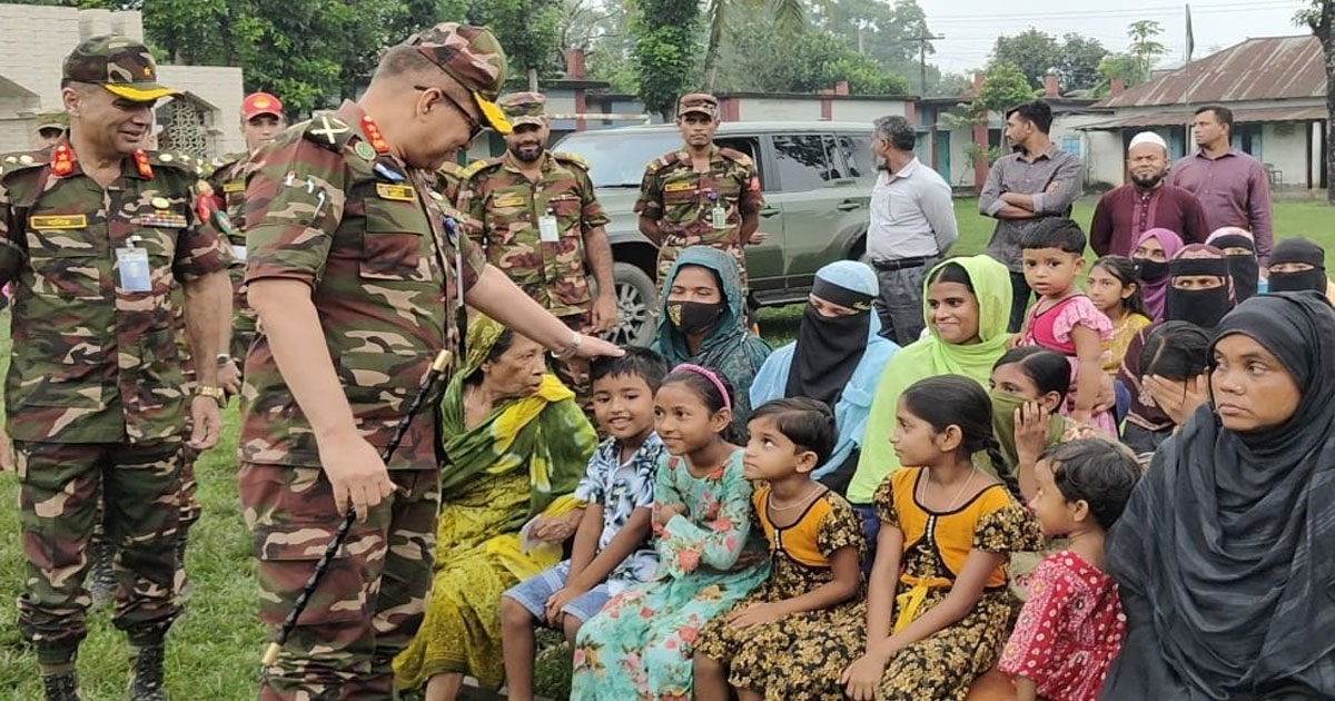 কাপাসিয়ায় সেনাবাহিনীর মেডিকেল ক্যাম্প, বিনামূল্যে চিকিৎসা পেলেন সহস্রাধিক মানুষ