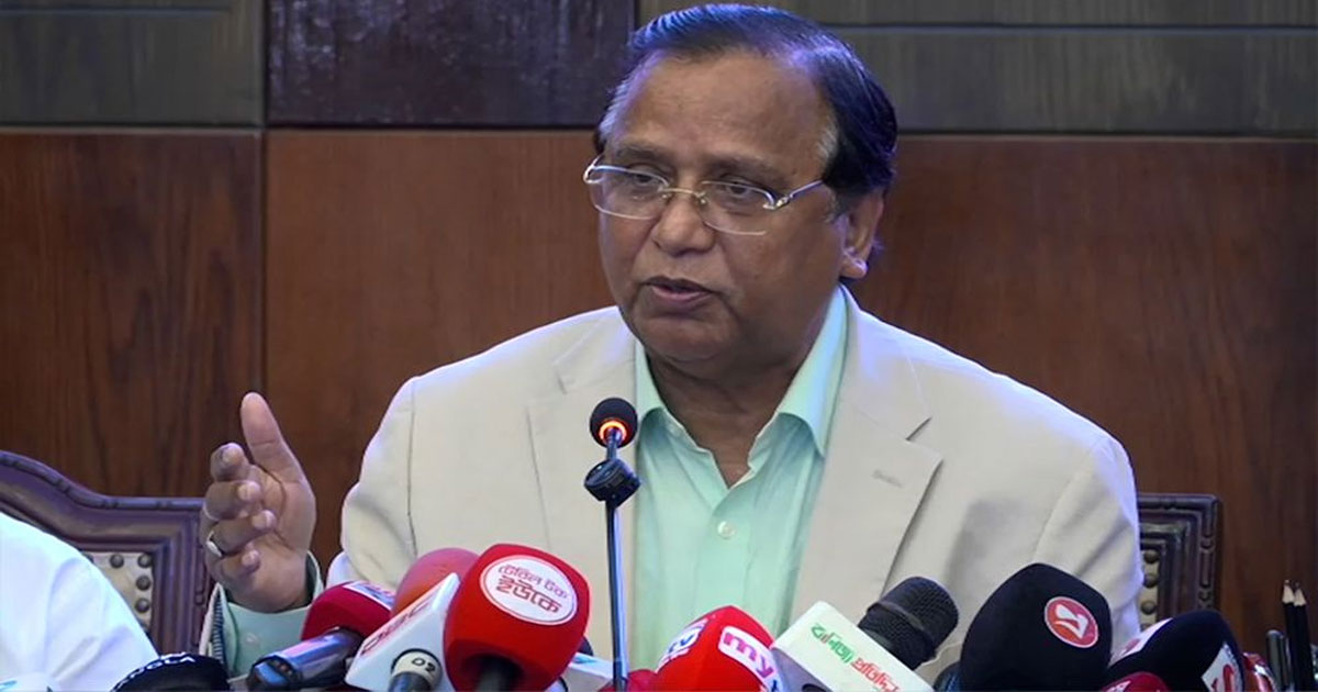 ঢাকার জলাবদ্ধতার বড় কারণ পলিথিন, ব্যবহার না কমালে সমাধান কঠিন: ডিএসসিসি প্রশাসক
