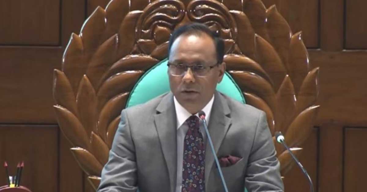 সংসদের ছাদ চুইয়ে পানি পড়ে ডেপুটি স্পিকারের ঘরে, পানি আটকান বাটি দিয়ে