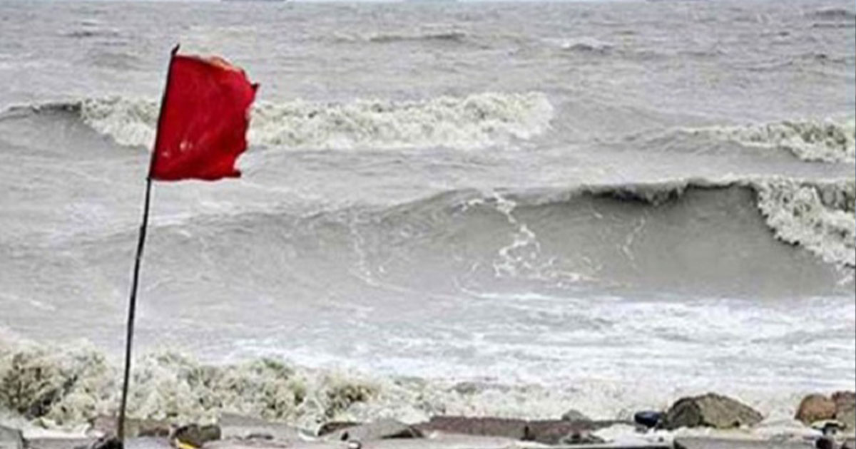 সমুদ্র বন্দরে ৩ নম্বর স্থানীয় সতর্ক সংকেত