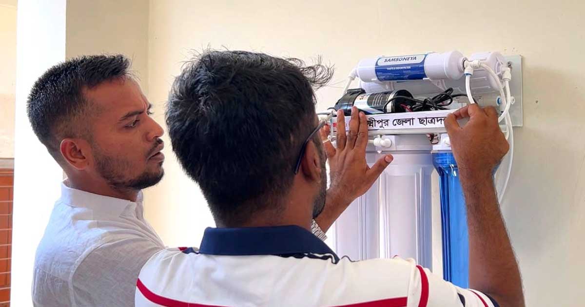 লক্ষ্মীপুরে ছাত্রদলের উদ্যোগে শিক্ষা প্রতিষ্ঠানে সুপেয় পানির ফিল্টার স্থাপন