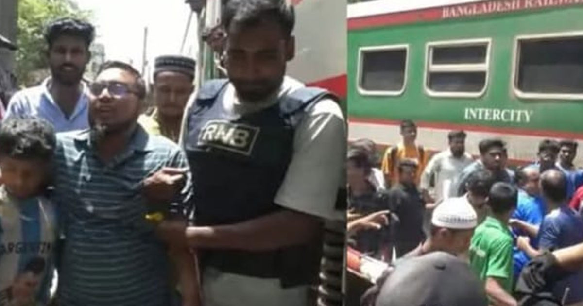কুষ্টিয়ায় বাবা-ছেলেকে ছুরিকাঘাতের অভিযোগ, ট্রেন আটকে বিক্ষোভ