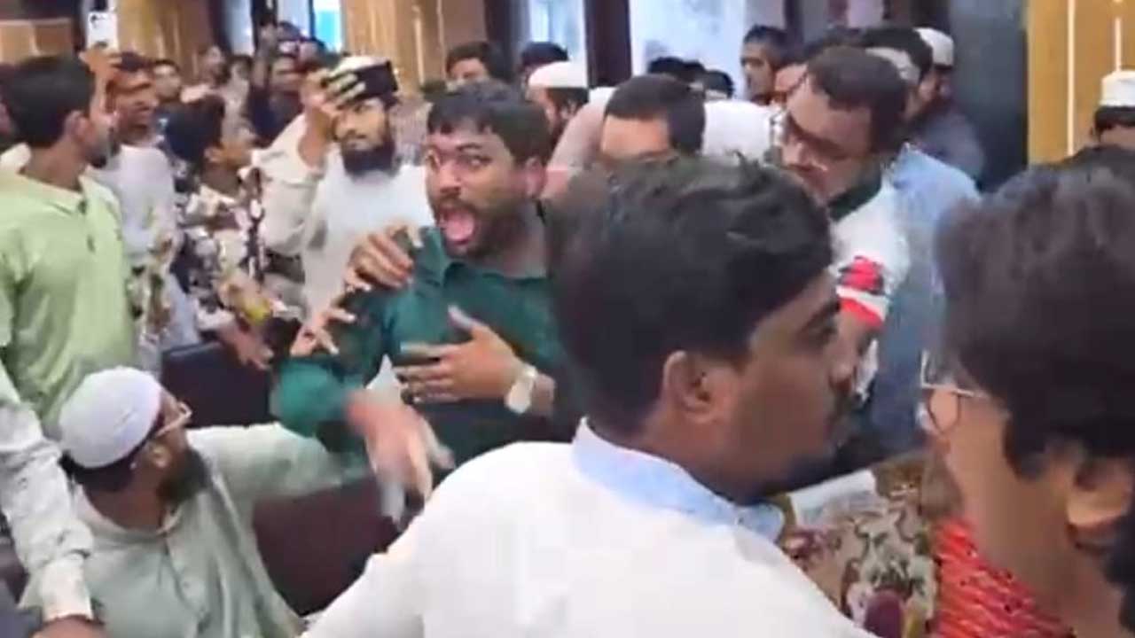 লক্ষ্মীপুরে জুলাই গণঅভ্যুত্থান দিবসের অনুষ্ঠানে হট্টগোল