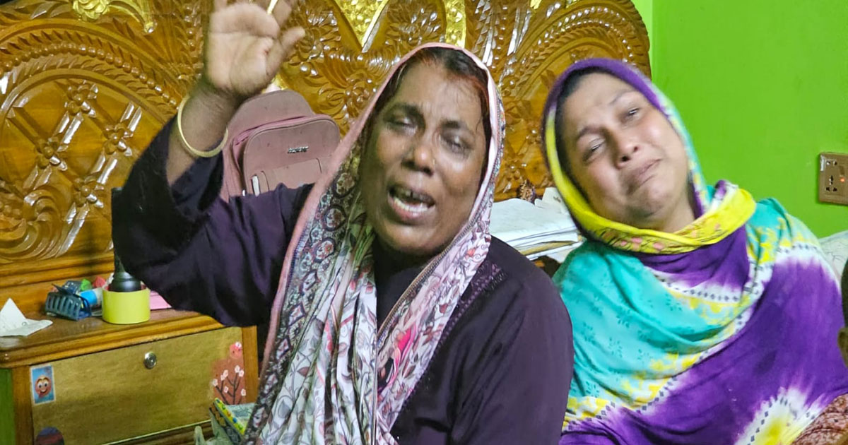 দে‌বিদ্বা‌রে পরকীয়ার জেরে স্ত্রীকে পিটিয়ে হত্যা, ঘাতক স্বামী আটক